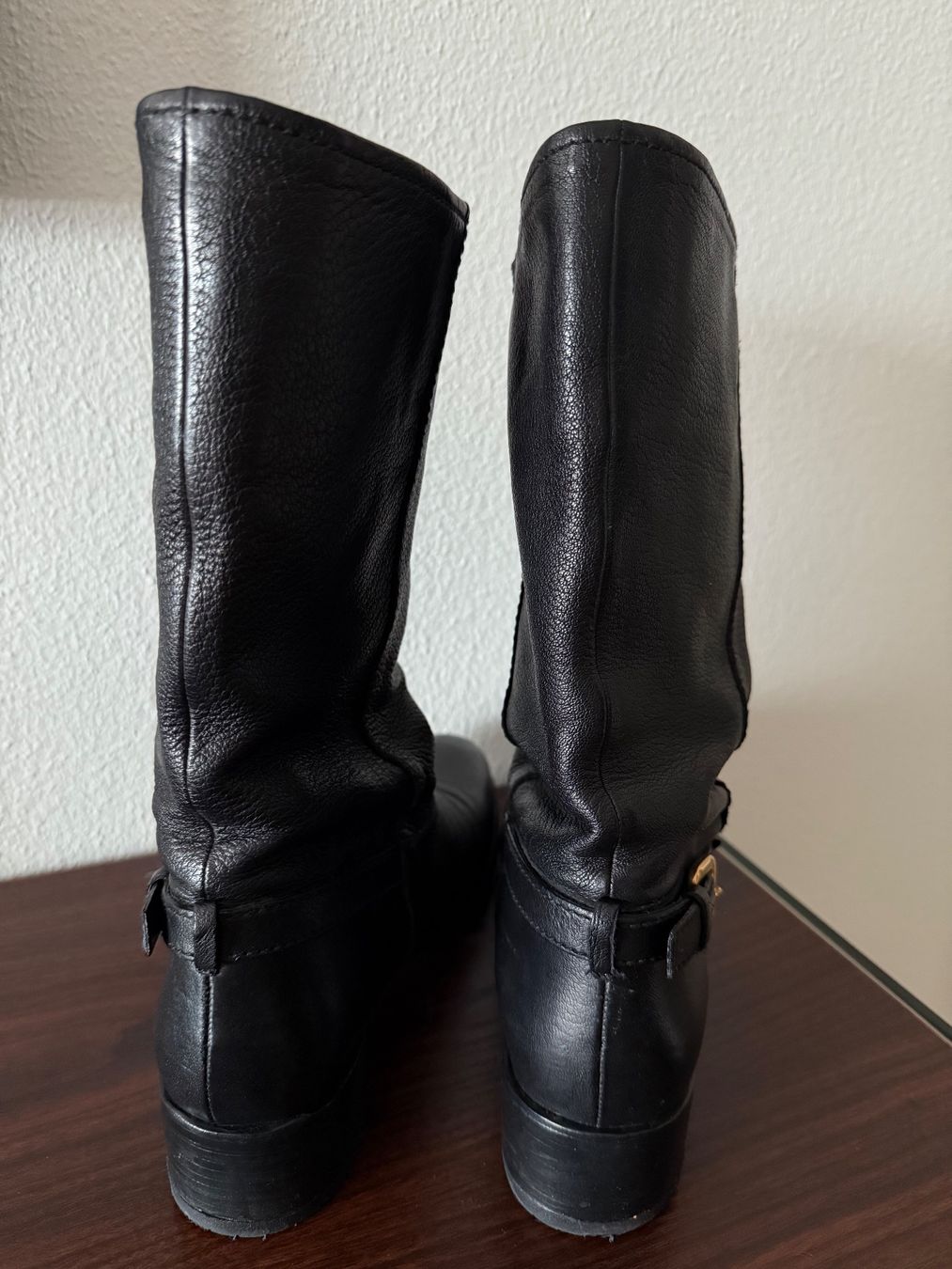 Prada Scarpe da donna: PRADA LEATHER BOOTS – Usato da Zollikon venduto da ces-chic 2