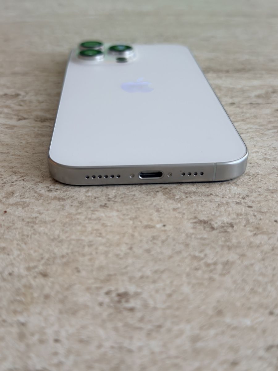 Apple Handys / Smartphones: Iphone 16 pro max – Neu (gemäss Beschreibung) aus Oberarth von tamarape 3