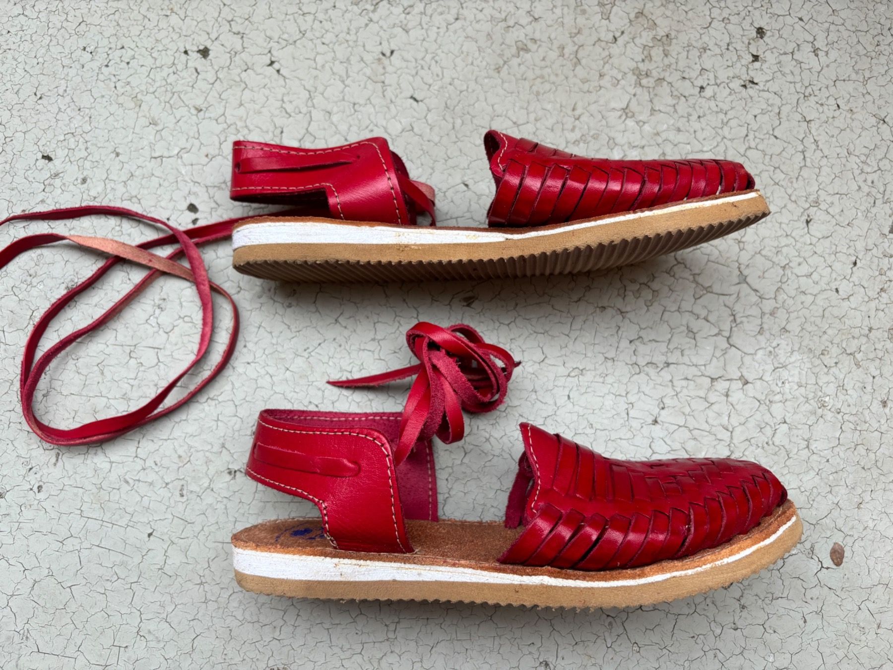 Scarpe da donna: Huarache Sandalen Leder Rot 36.5 – Usato da Zürich venduto da jas_5mwh 4