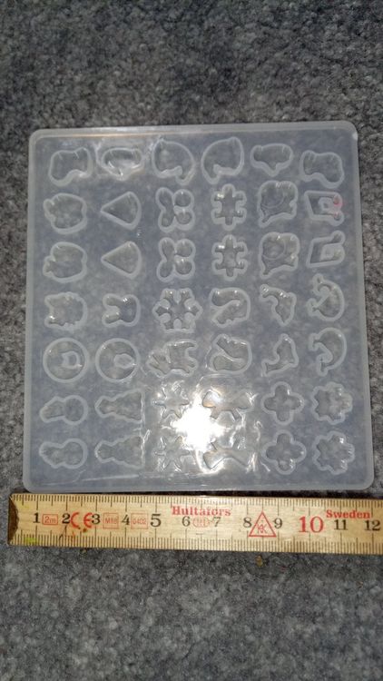 Schmuckform Aus Silikon Für Harz – 38 Mulden, Mit Loch Für Ohrringe & Anhänger, DIY Gießform