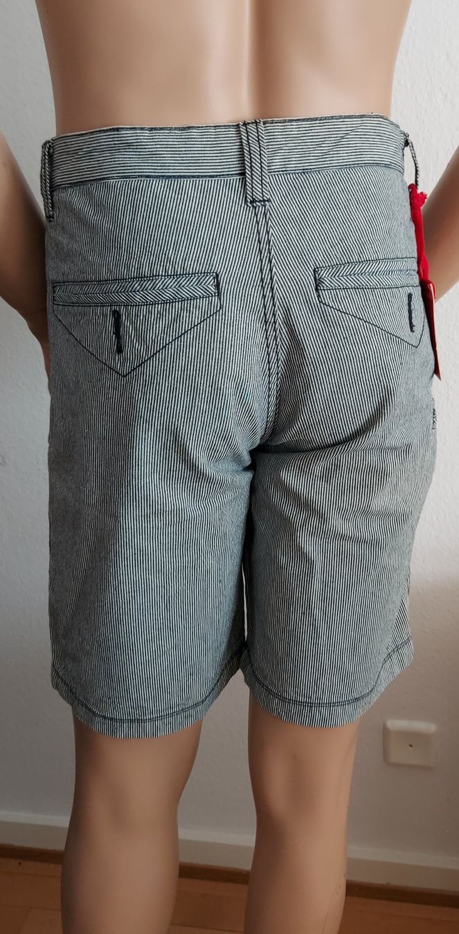Pantaloni: Neue coole Element Shorts Gr. 30 – Nuovo e nell'imballaggio originale da Basel venduto da Mazzo84 1