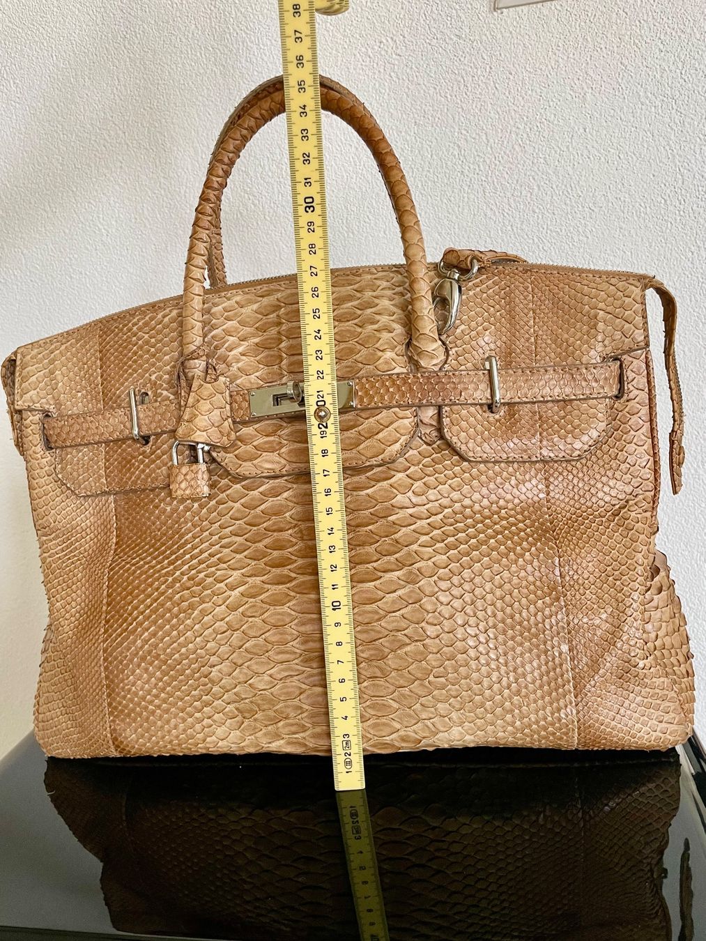 Borse da donna: Donna Elissa Milano aus Python Lederhandtasche – Usato da Richterswil venduto da Prangins9 5