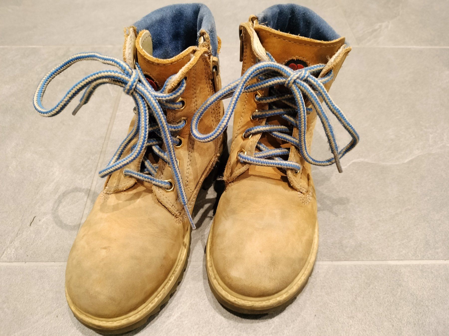 Scarpe per ragazzi: Schnürstiefel/Boots Grösse EU 28 – Usato da Neftenbach venduto da TheKringel