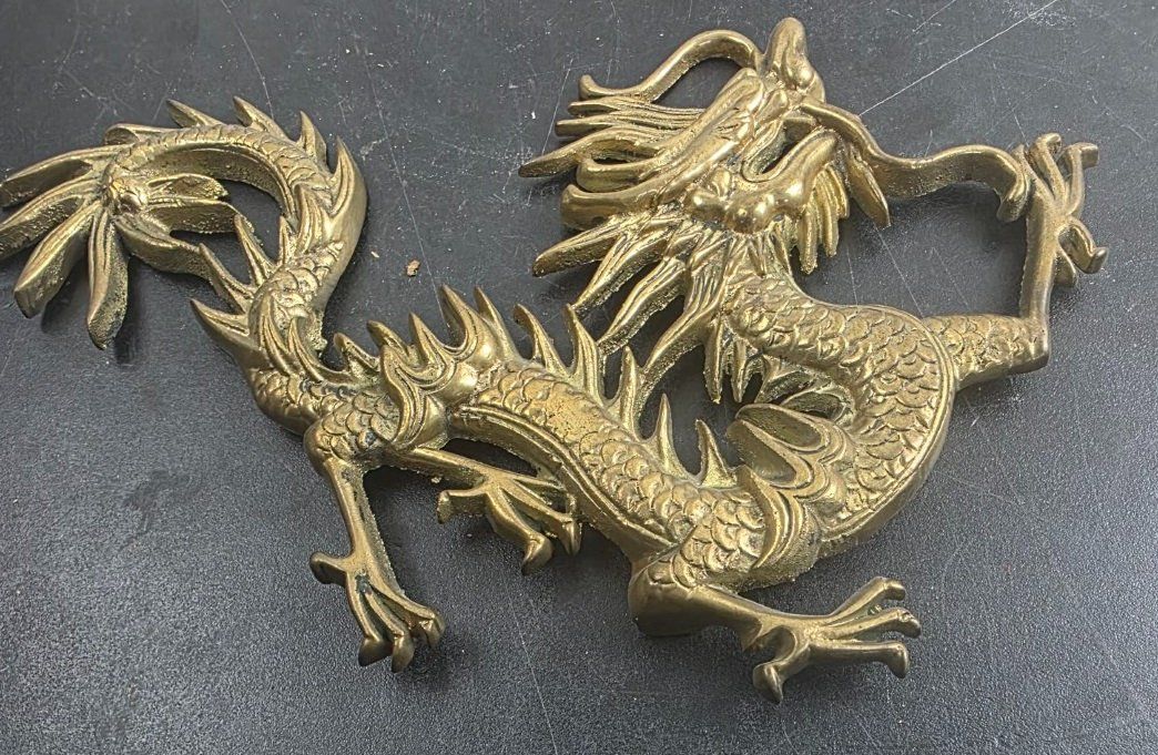 Figurines: Goldener chinesischer Drache aus massivem Messing – D'occasion à Flums par Flumsantik