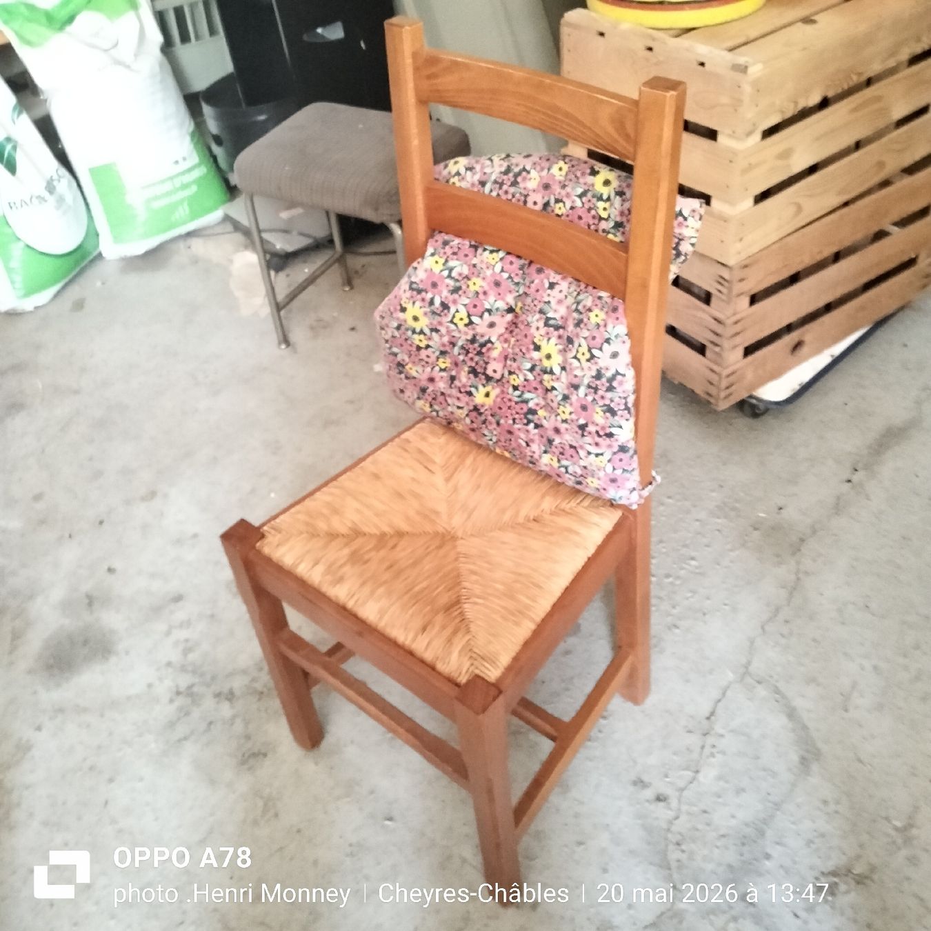 Sedie: Chaises en bois, lot de 6 – Usato da Cheyres venduto da Capitain 1