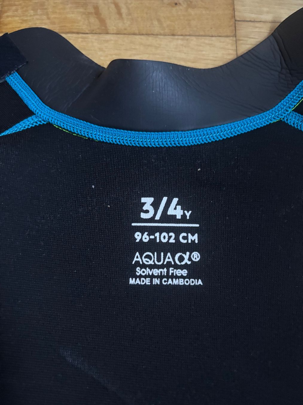 Decathlon Ensembles: Neopren Nabaji – D'occasion à Uitikon Waldegg par Lilliwiebe 1