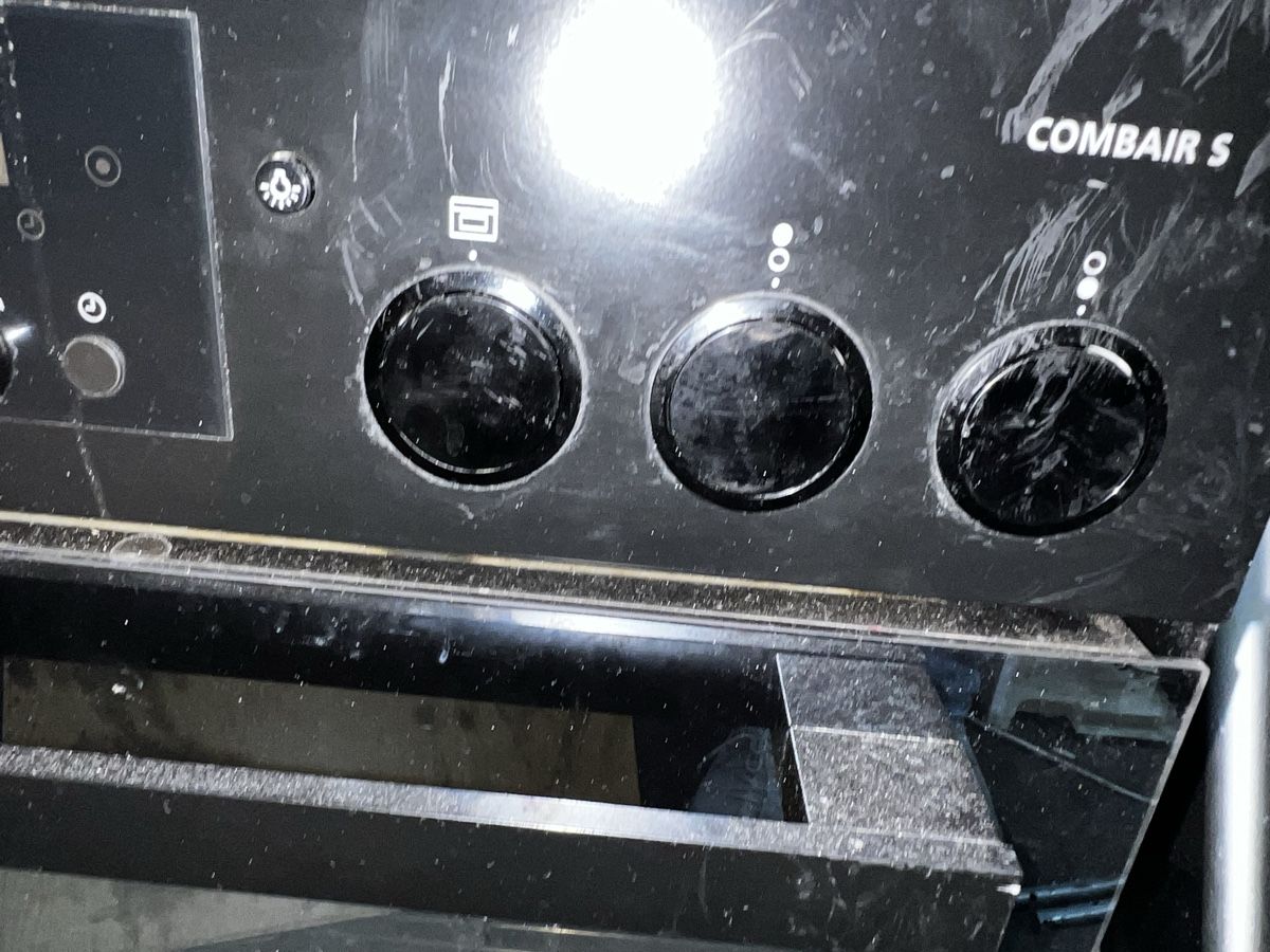 V-Zug Forni: V-Zug Backofen und Herd – Usato da Trasadingen venduto da Kaffee.mann 2