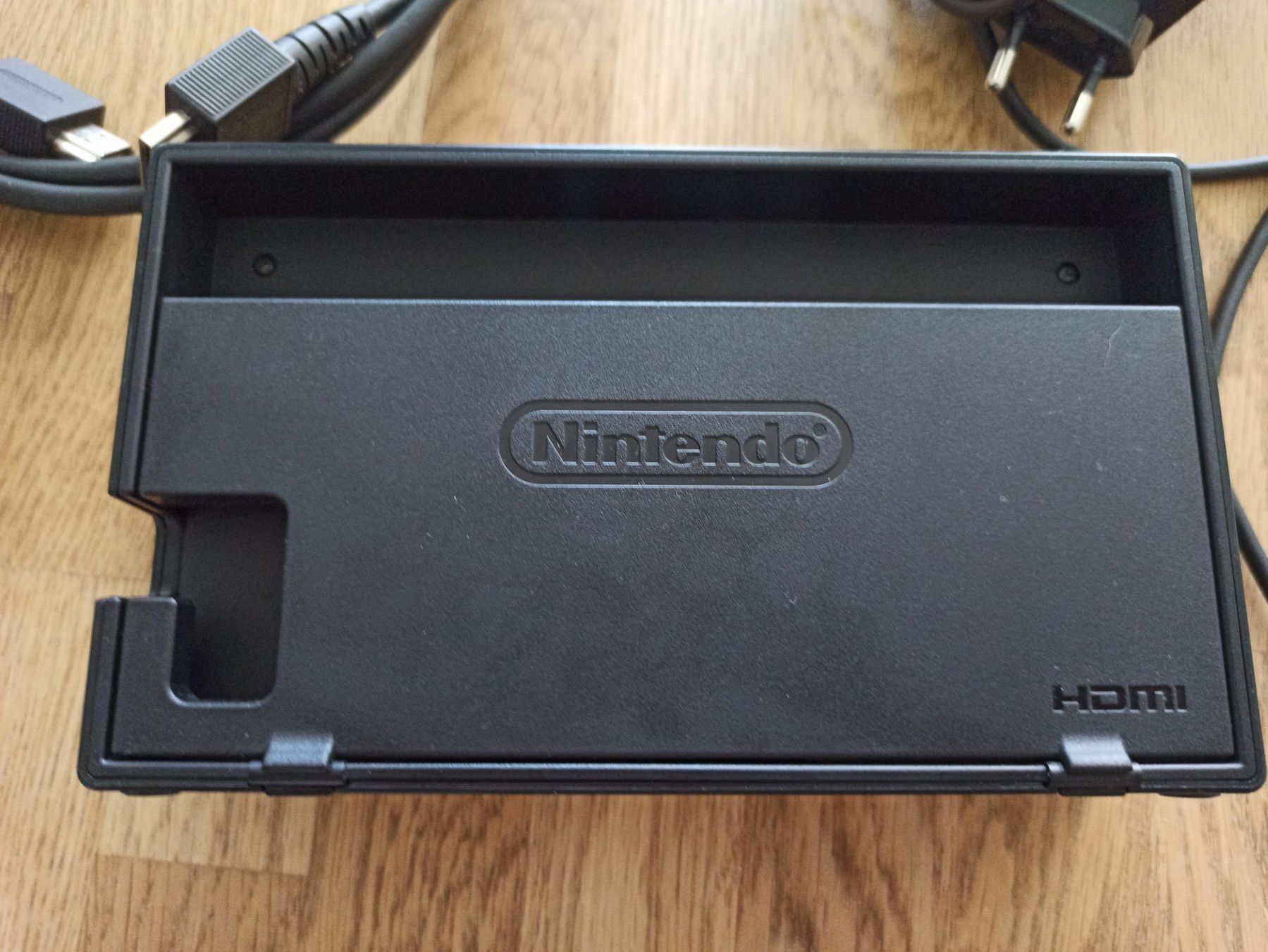 Docking station: Original Nintendo Switch TV-Dockingstation mit Netzteil NSW – Usato da Oberweningen venduto da mar_87mx 5