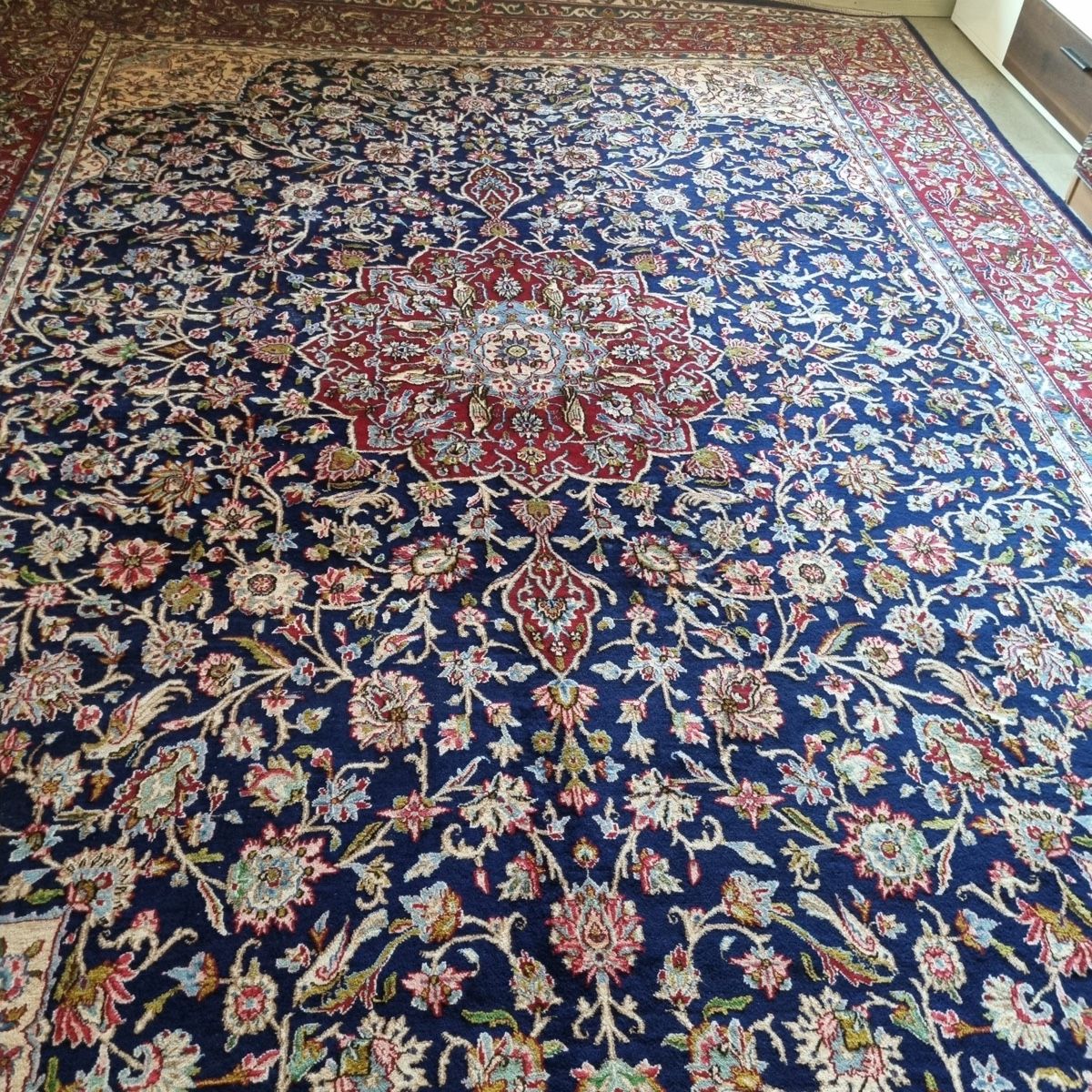Tappeti: Grosser Kerman Perserteppich 300cm x 412cm – Usato da Dübendorf venduto da Bartegimir69