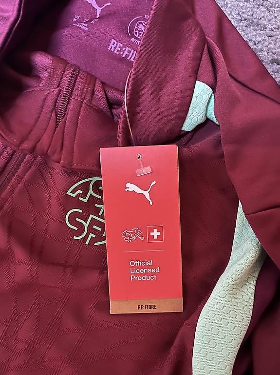 Puma Leibchen & Hosen: Schweiz Training longsleeve neu original – Gebraucht aus Chiasso von pao_8chd 4