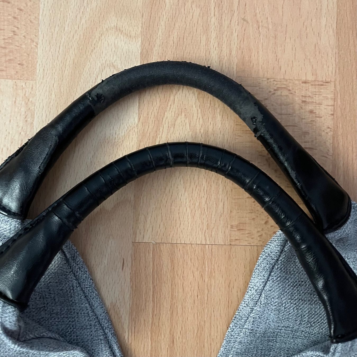 Lässig Taschen für Damen: Wickeltasche Lässig Hellgrau – Gebraucht aus Bülach von alinaw 3