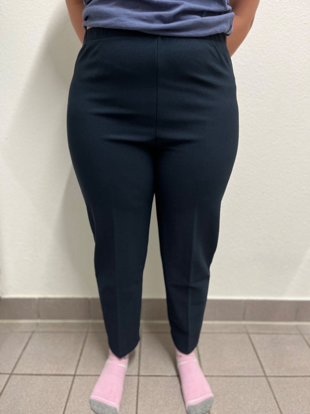 Pantaloni: Stretchhose in grösse S – Nuovo (secondo la descrizione) da Weiningen ZH venduto da and_6tm5
