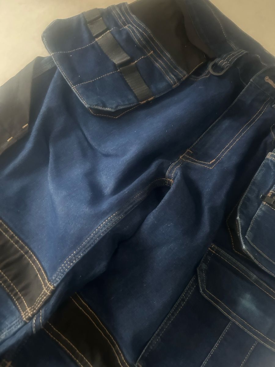 Jeans: Arbeitsjeans Cargo Gr M – Neu (gemäss Beschreibung) aus Horn von aCtutoNR 2