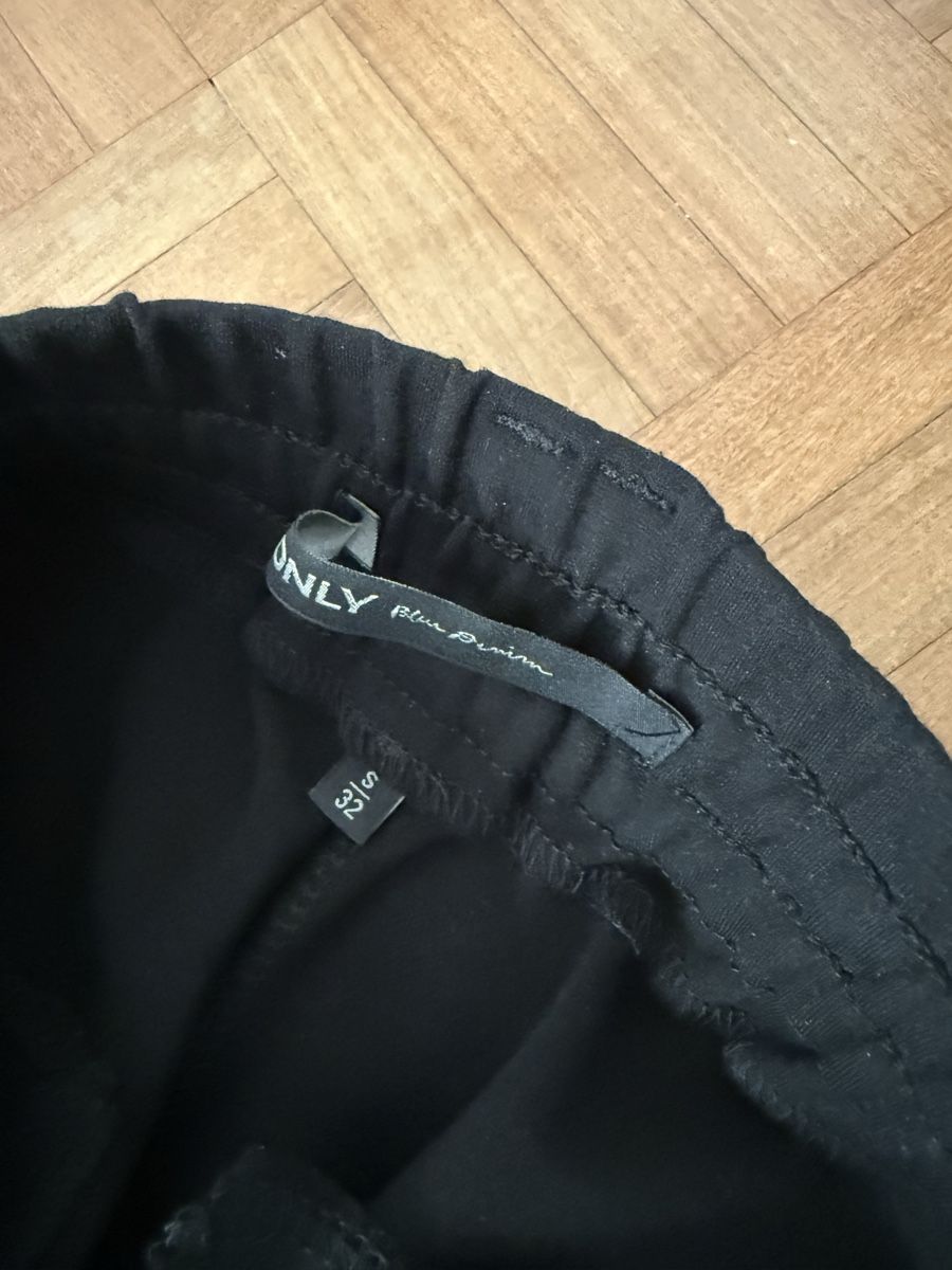 Hosen: Hose only – Gebraucht aus visp von Kmemo1 1
