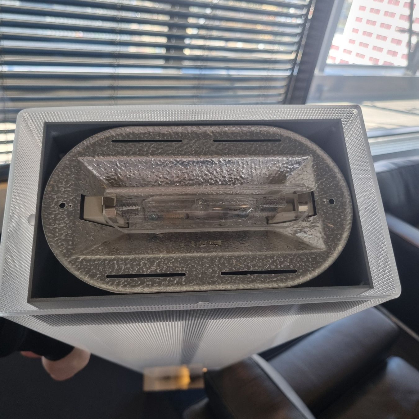 Belux Lampade: Belux Twilight Stehleuchte Halogen – Usato da Zürich venduto da Zapro 2