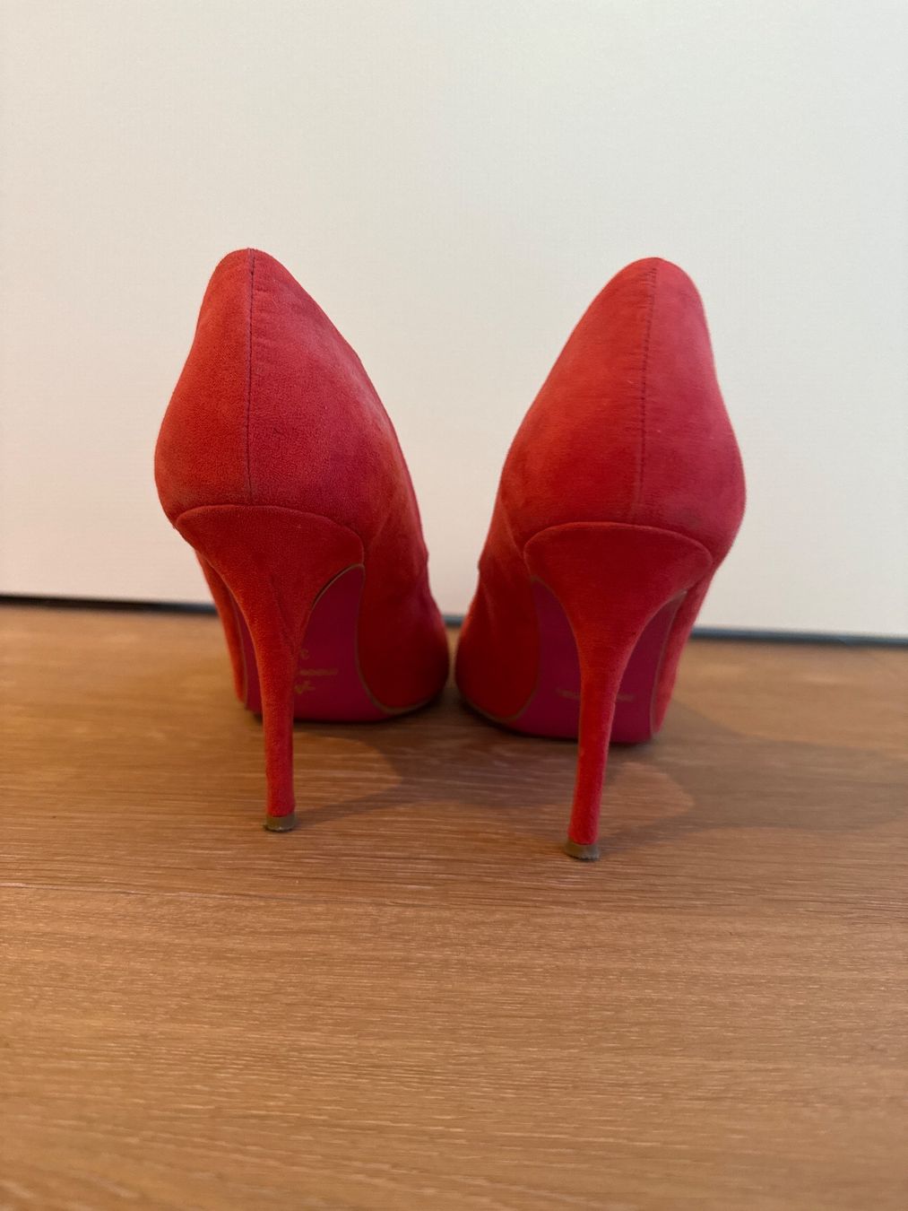 Damenschuhe: Elegante rote Pumps von Supermauro – Gebraucht aus Nürensdorf von Marylane 2