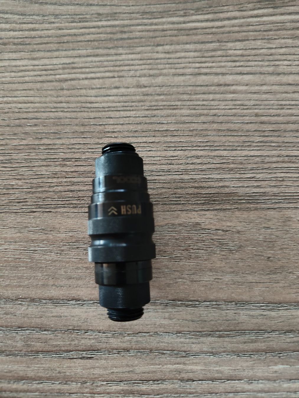 PCs: Alphacool Schnellverschlusskupplungsset – Gebraucht aus Hägglingen von htr_qz5j