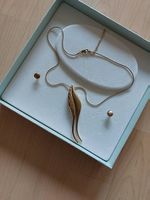 Halskette und Ohrstecker