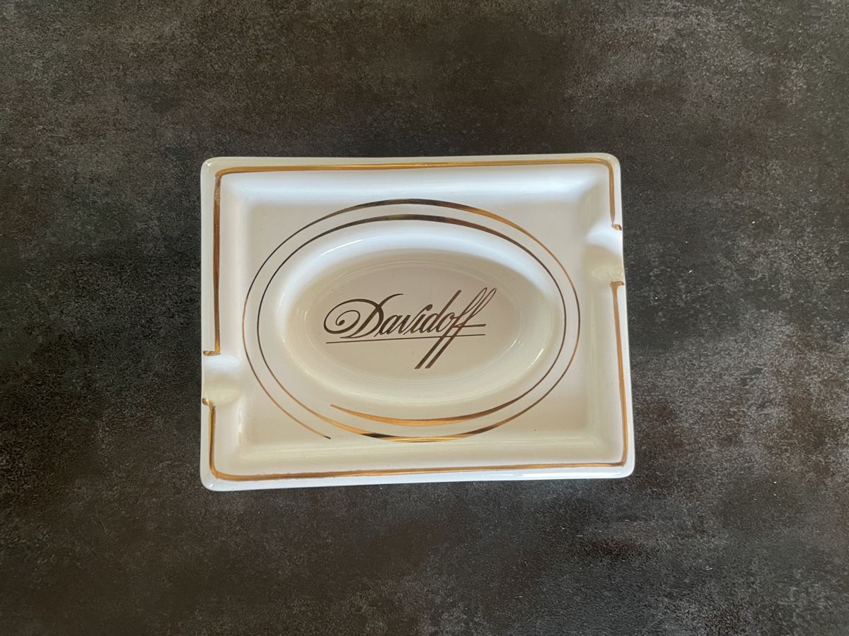Davidoff Aschenbecher: Cendrier Vintage Davidoff – Gebraucht aus Vallamand von Bricbracbroc82