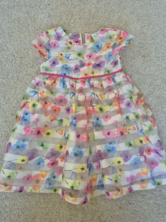 traumhaftes Blumenkleid 