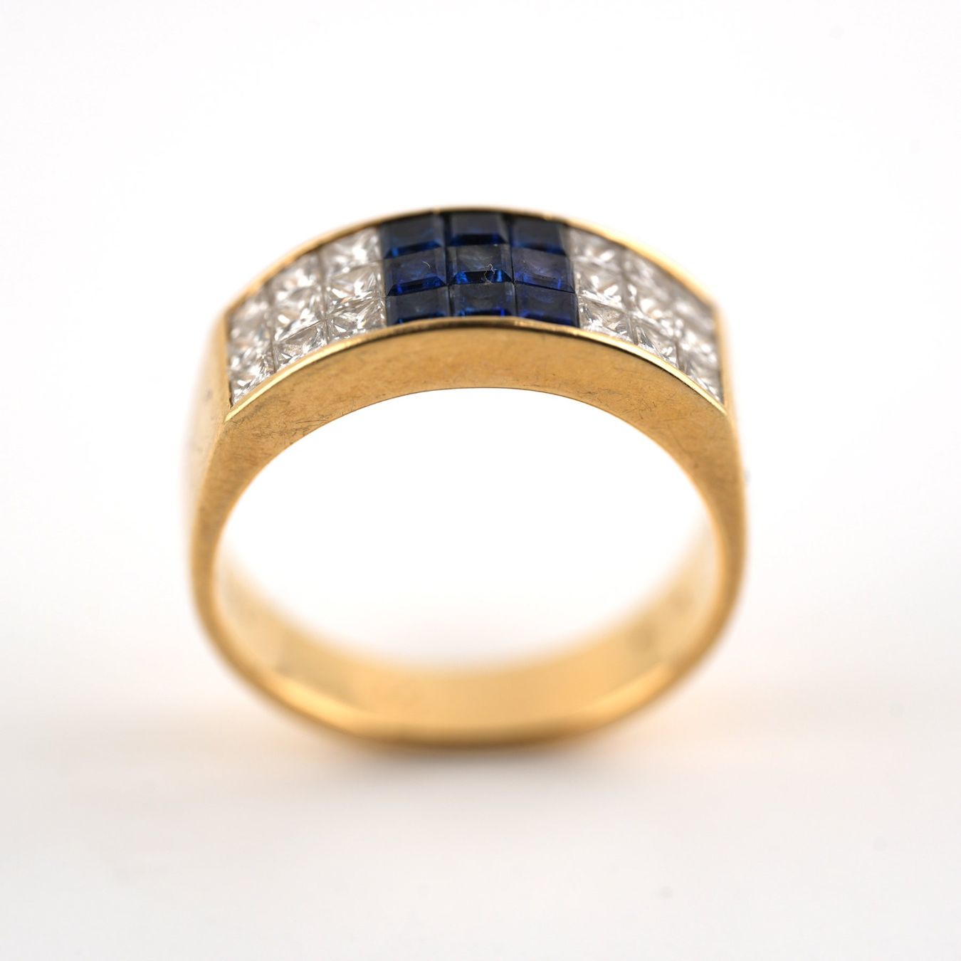 Anelli: Goldring 18K mit Saphir und Diamanten – Usato da Basel venduto da Vip24
