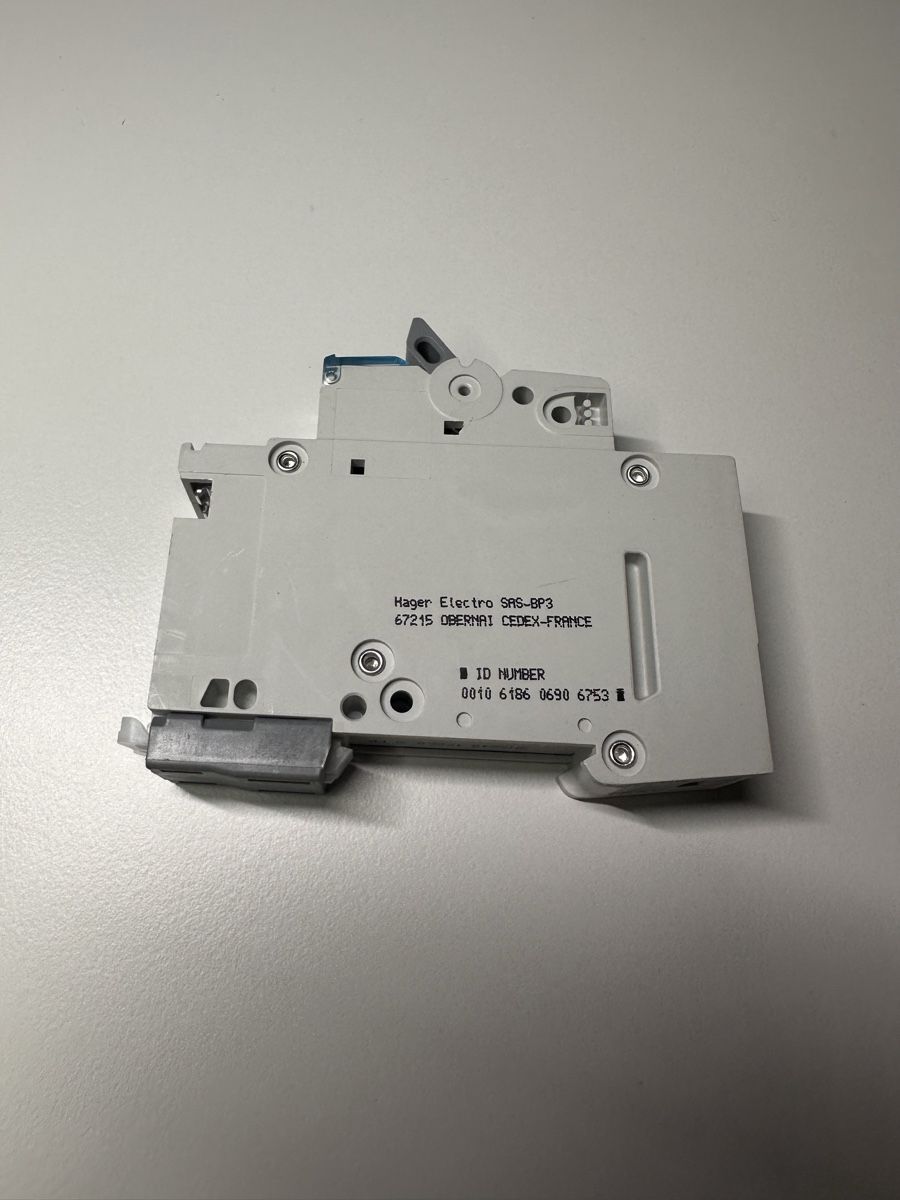 Hager Elektronikbauteile: Hager Leitungsschutzschalter MCN 013 C13 ab CHF 1.- – Neu (gemäss Beschreibung) aus steffisburg von releve 1