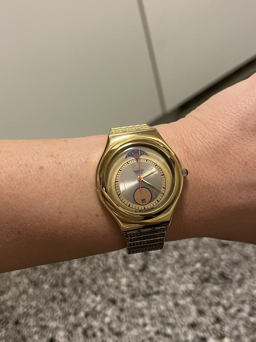 Swatch Orologi: Swatch Ivory Moon 1993 – Usato da Münsingen venduto da thi0ja 3