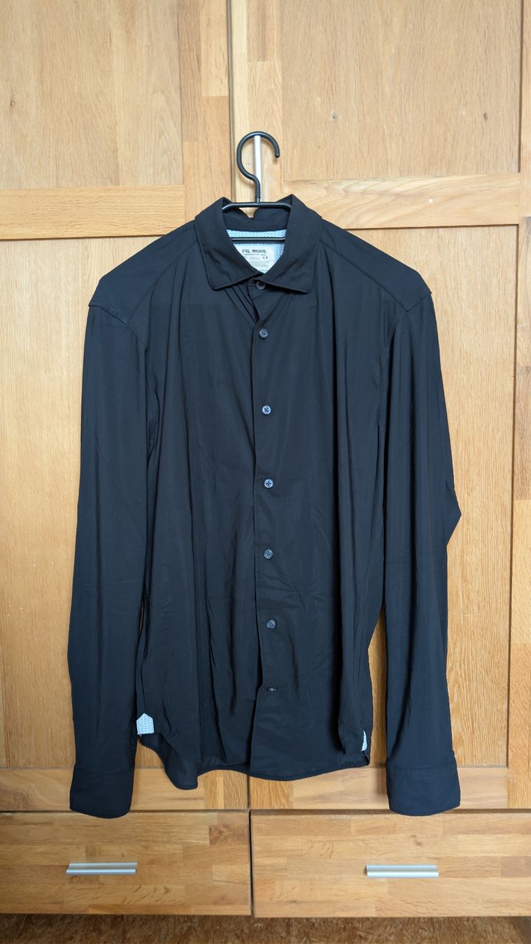 Chemises: 2x Fil Noir performance Hemd Herren Grösse 40 – D'occasion à Pfaffnau par FD. 2