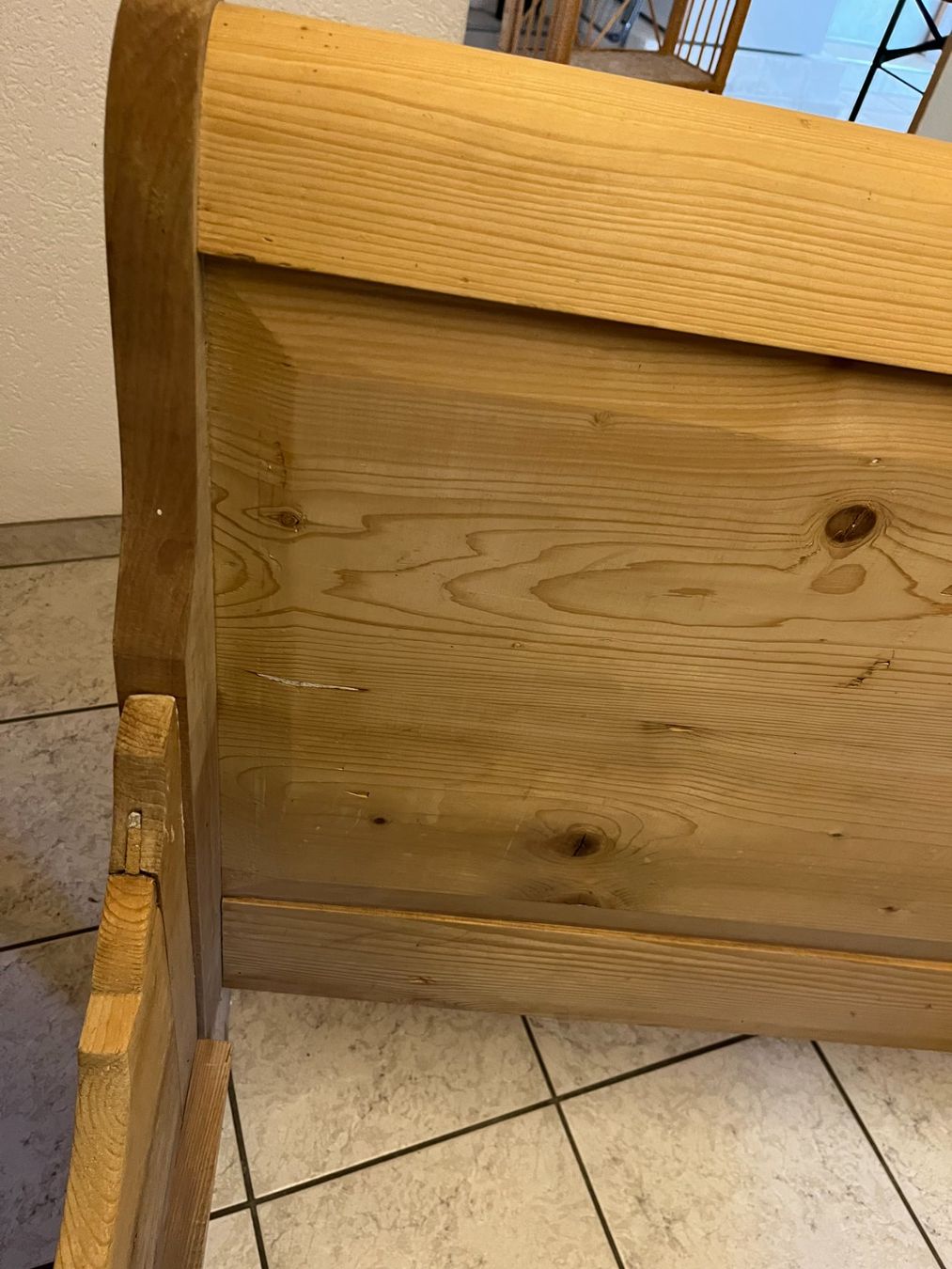 Letti: Massivholz-Bett, – Usato da Montlingen venduto da Giardini13 3