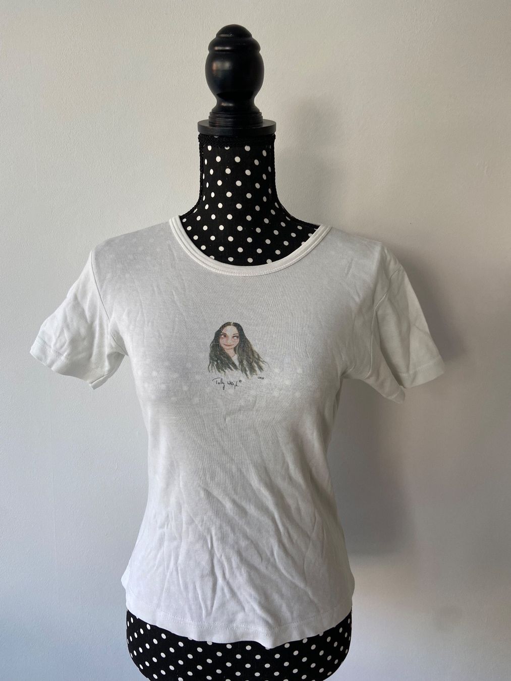 T-Shirts: 2000s Vintage T-Shirt – Gebraucht aus Zürich von enjoyxvintage