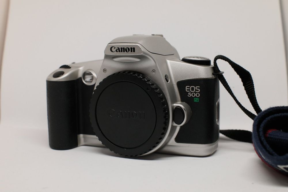 TOP! Canon EOS 500N Analogkamera 1