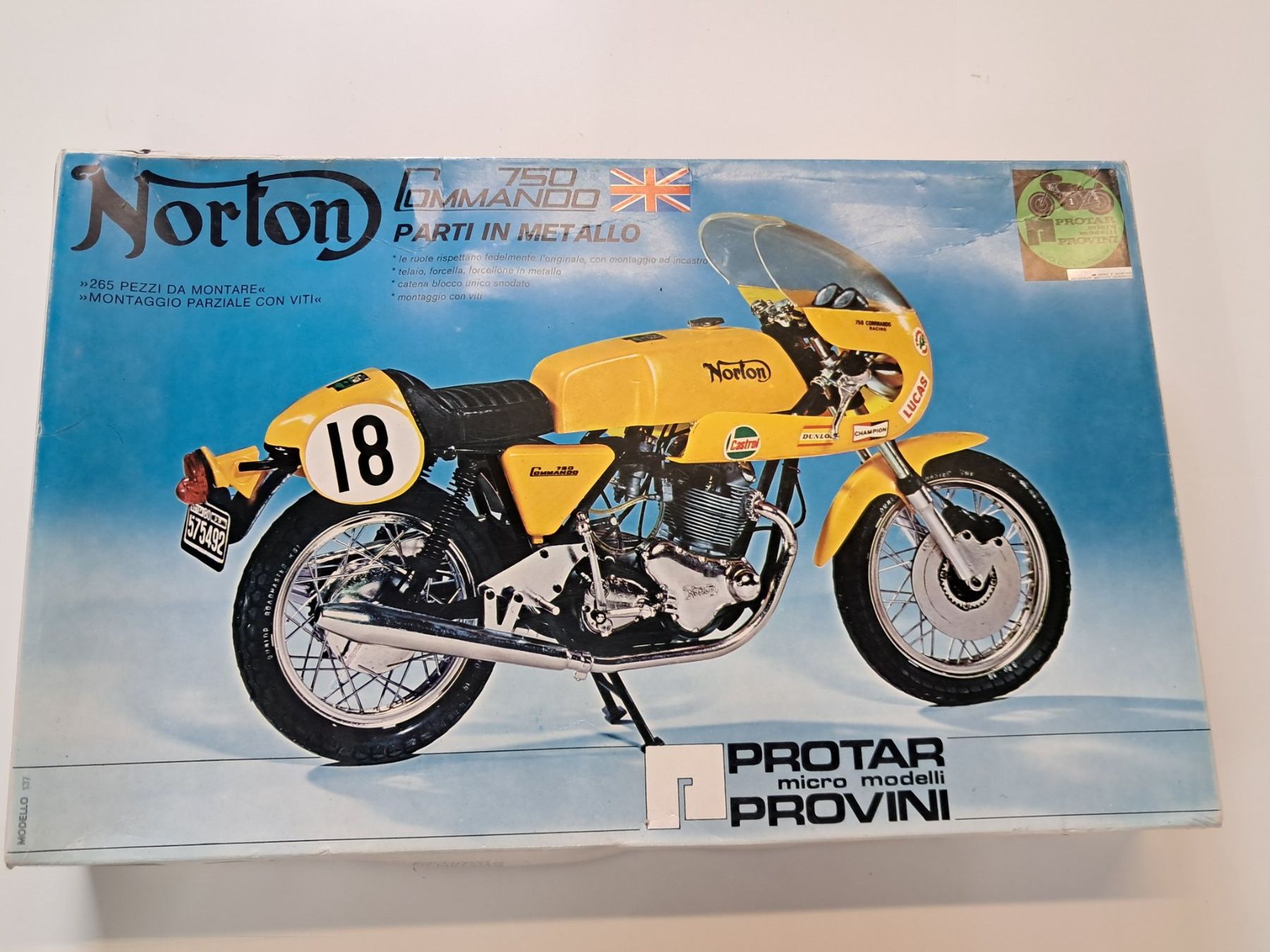 Kit di modellismo & Modellini statici: RARE KIT PROTAR 1/9 Moto Norton Commando 750 – Nuovo (secondo la descrizione) da Allschwil venduto da TMD-Models77