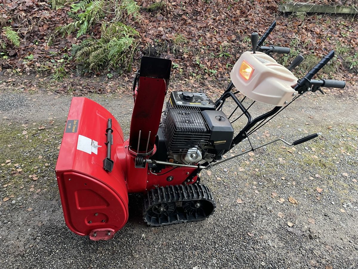 Tutte le macchine: Snow Trowler Schneefräse mit Raupen – Usato da Menziken venduto da Lippi01 6