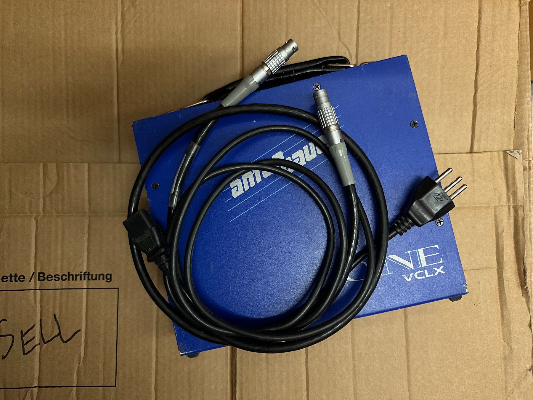 Caricatori & Batterie: Charger for Anton Bauer Cine VCLX Block Battery – Usato da Liestal venduto da fil_z6c9 2