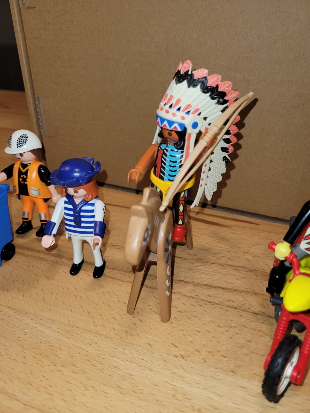 Playmobil Giocattoli: 6 Playmobil Figuren – Usato da Erlinsbach SO venduto da Elso72 2