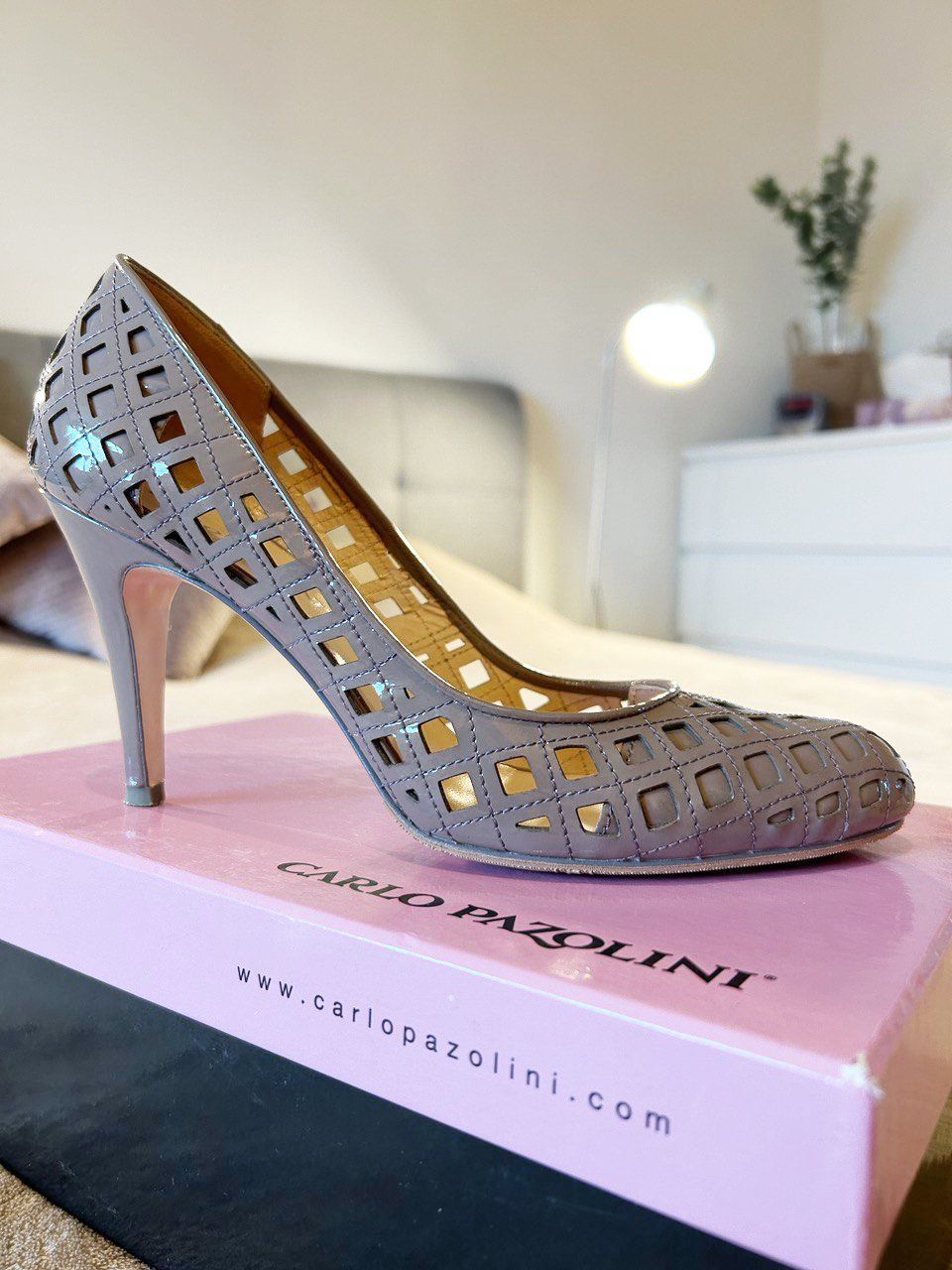 Scarpe da donna: Neuwertige Pumps_Echtleder_Gr.40 – Nuovo (secondo la descrizione) da Brugg AG venduto da IliaB