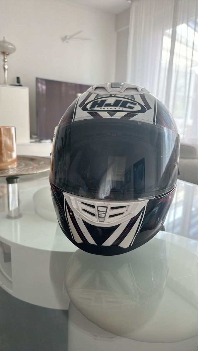 HJC Caschi & visiere: HJC Helm Motorrad Grösse XL gebraucht – Usato da Neuenhof venduto da Rocadee 1