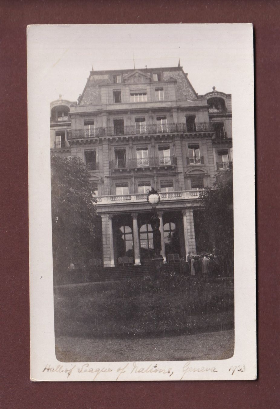 Cartoline postali: Photo - GENEVE - Palais des Nations – Usato da Pully venduto da nicecards