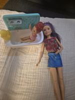 Doll set with bathtub and figures 