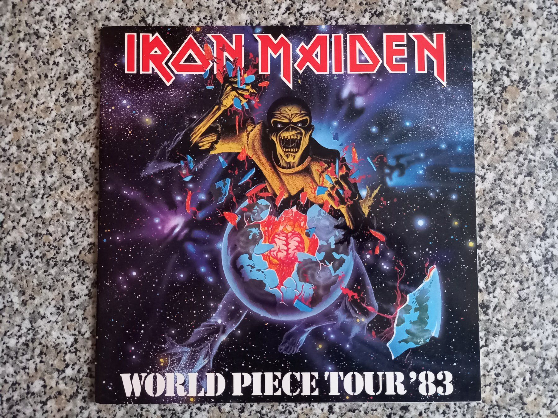 CDs: 3 Iron Maiden Tourprogramme – D'occasion à Reinach AG par cosmiceddie 2