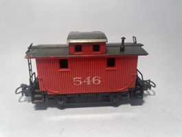Märklin Güterzugbegleitwagen 546 rot, AC Achsen