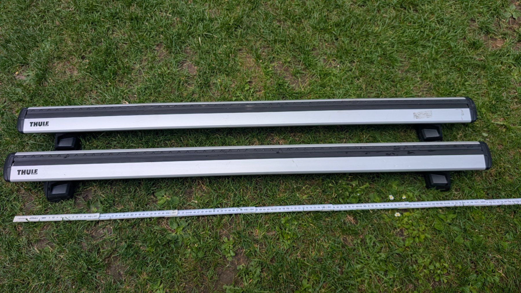 Thule Dachträger: Thule Dachträger EvoFlush/Wingbar Komplettset VW Passat – Gebraucht aus Uster von Rockus