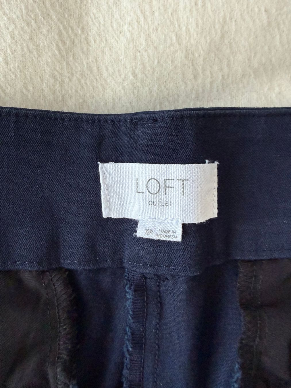 Pantaloni: Loft Hose - mit stretch Petite – Usato da Spreitenbach venduto da BritToSwiss 3