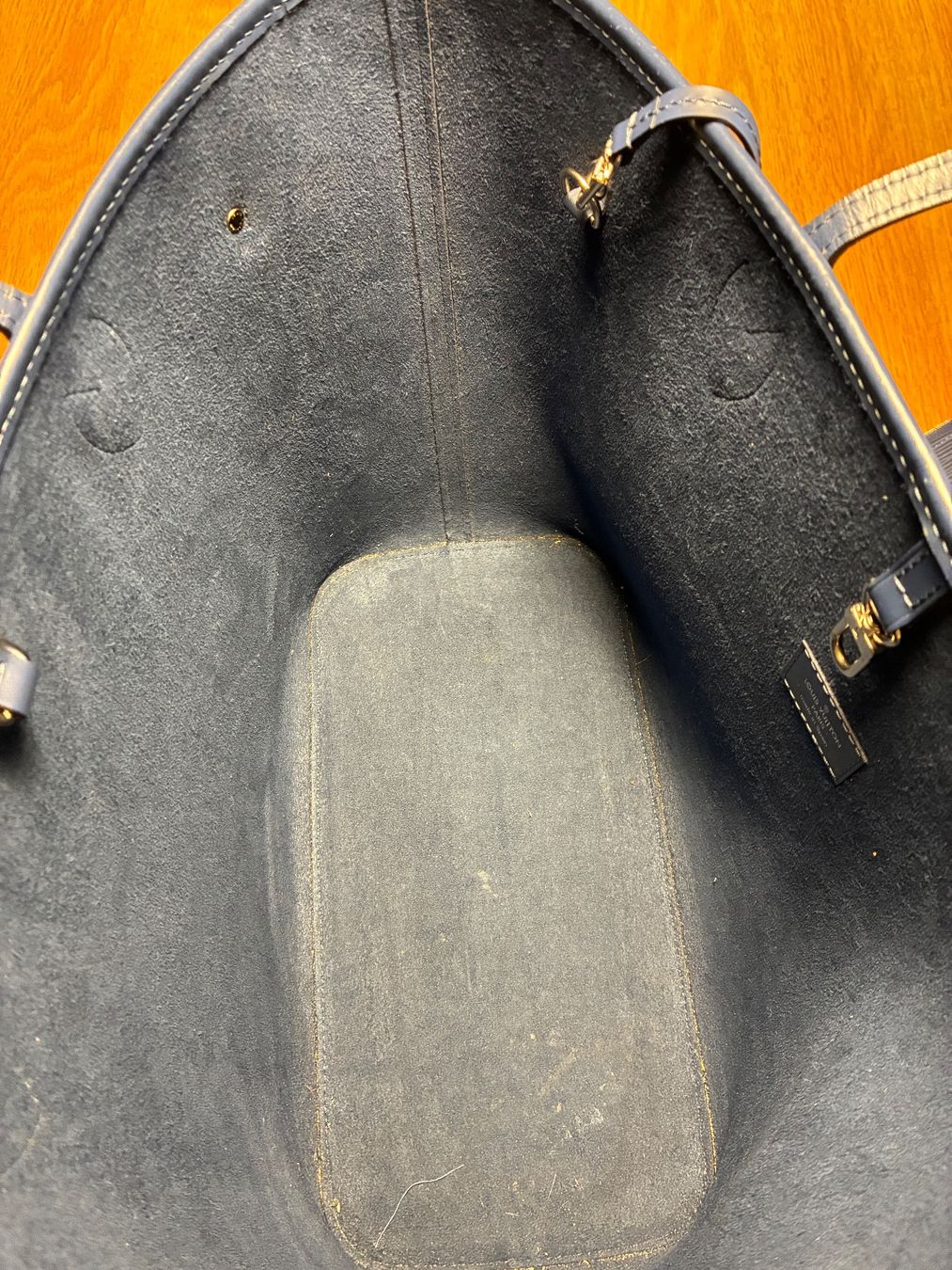 Louis Vuitton Borse da donna: Luis Vuitton Tasche Neverfull MM Dark Blue Epi – Usato da Meilen venduto da Amandes 4