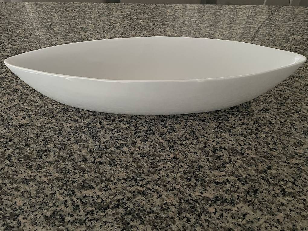 Schalen: schale 65cm lang  – Gebraucht aus Affoltern am Albis von naf_8j8n 1