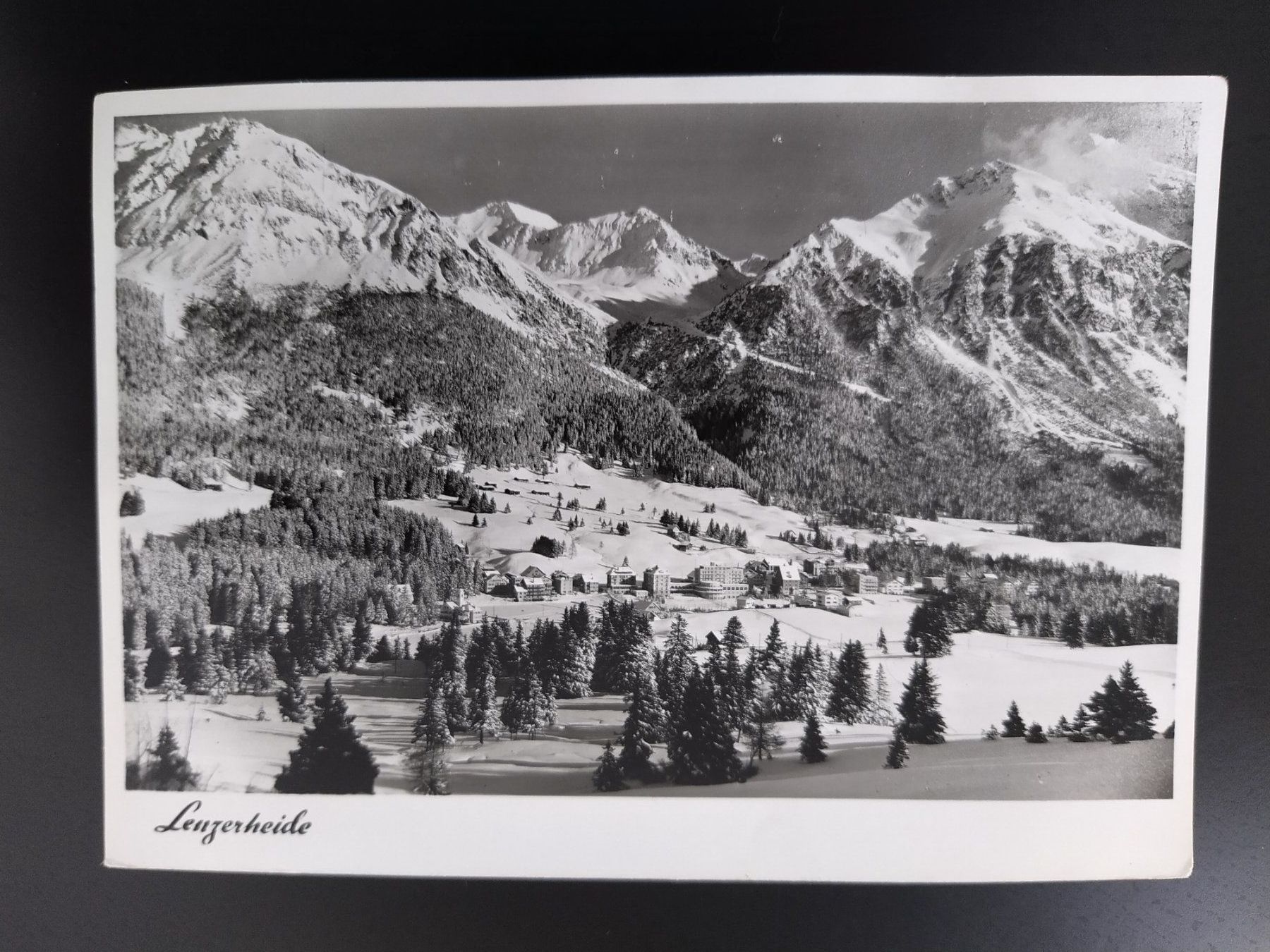 Cartoline postali: Lenzerheide mit Winterlandschaft! dat 1947? – Usato da Ohmstal venduto da Lebensfreude05
