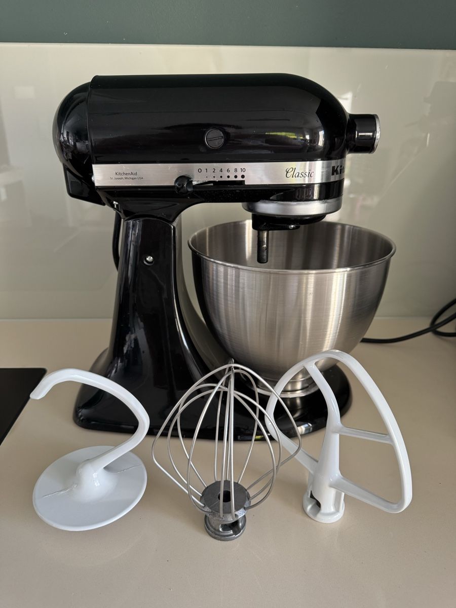Kitchenaid Elettrodomestici da cucina: Kitchenaid Classic in schwarz – Usato da Bergdietikon venduto da LA-Sunshine