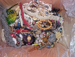 Lot Modeschmuck