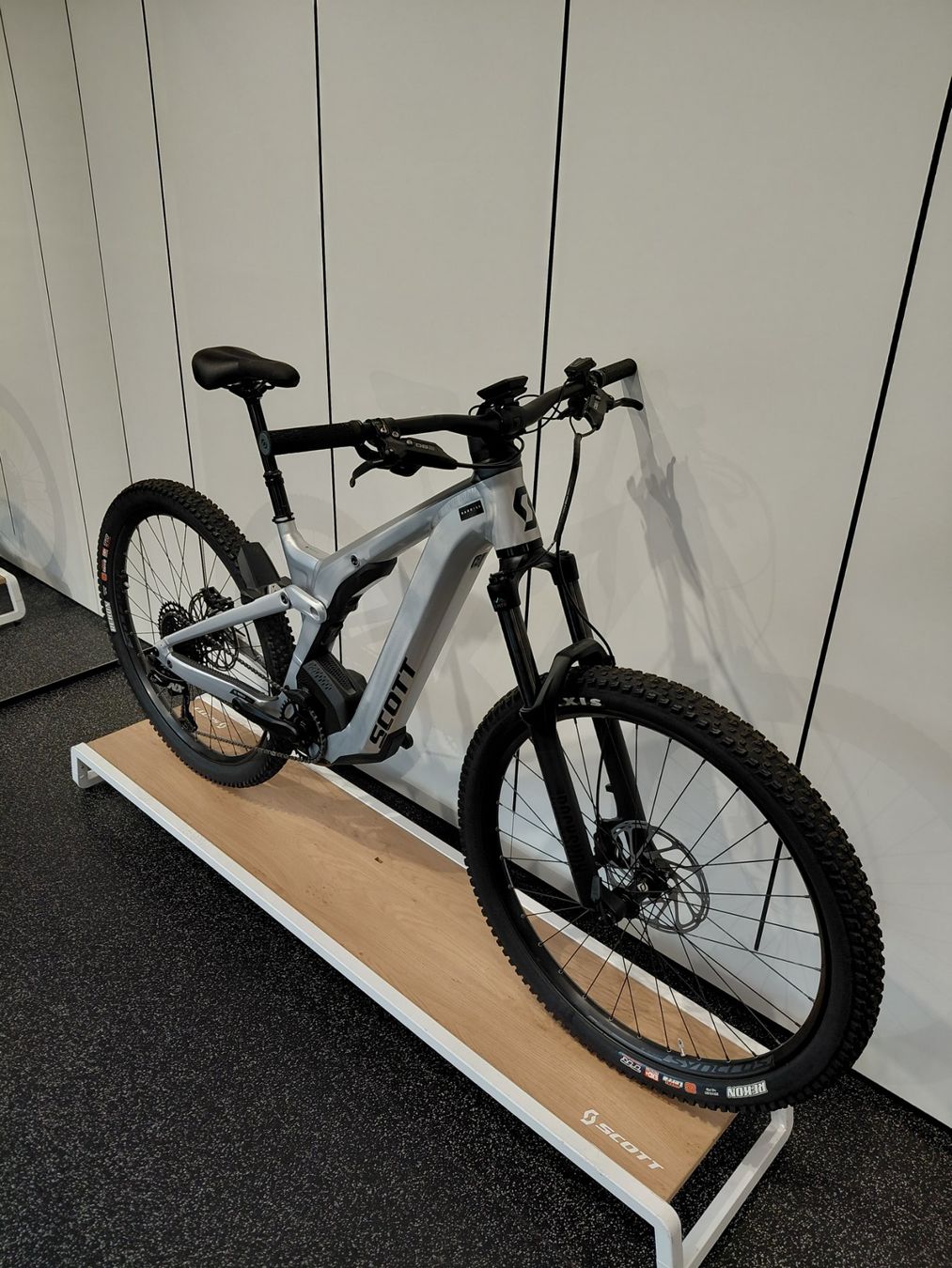 Scott Velos: Scott Strike eRide 920 2023 – Neu und originalverpackt aus Klosters von mie_9vjk 4