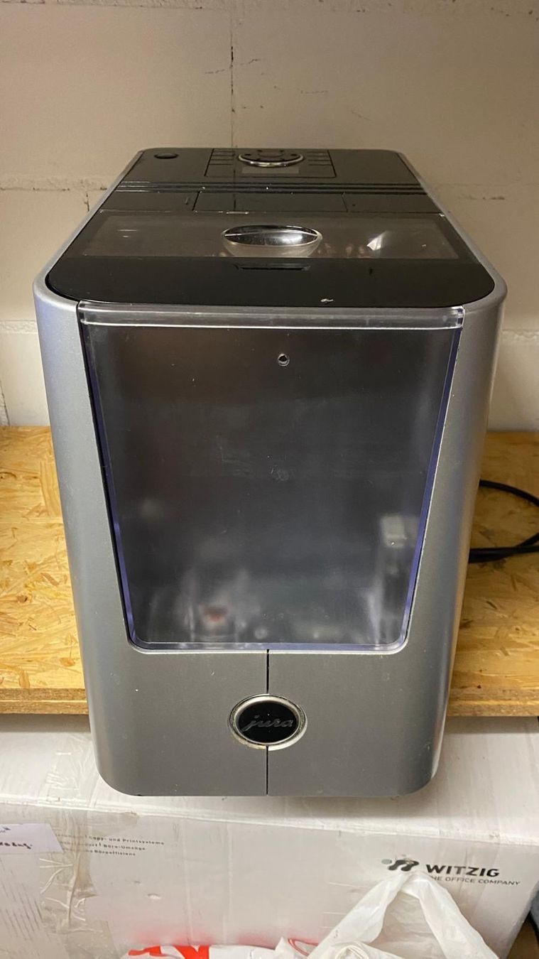 Jura Machines à café & Machines à expresso: Jura ENA Micro 9 One Touch Kaffeemaschine – Défectueux à Brüttisellen par mogador9 2